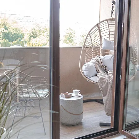 дизайнерско студио в модерна сграда -молимаркс делукс студио Apartamento *